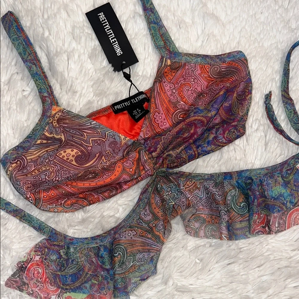 MULTI PATCHWORK PRINTED MESH FRILL WRAP DETAIL CROP TOP - Picture 3 of 3